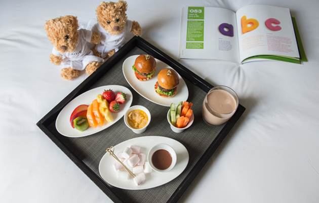 One Aldwych kids tray